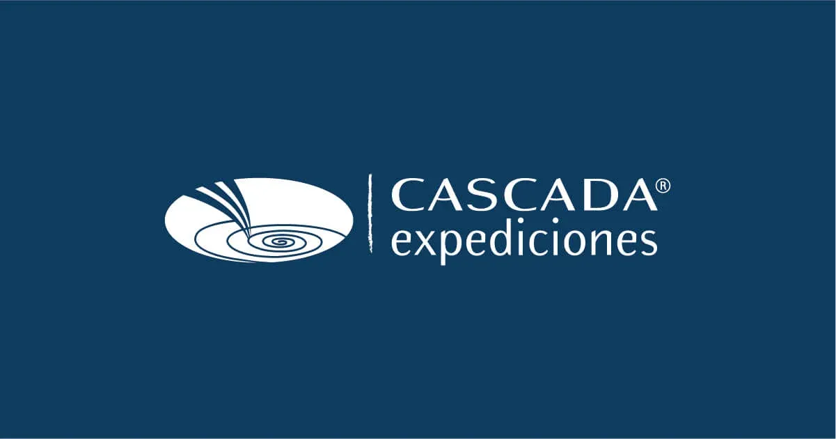 Cascada Expediciones / EcoCamp Patagonia Patagonia tour company