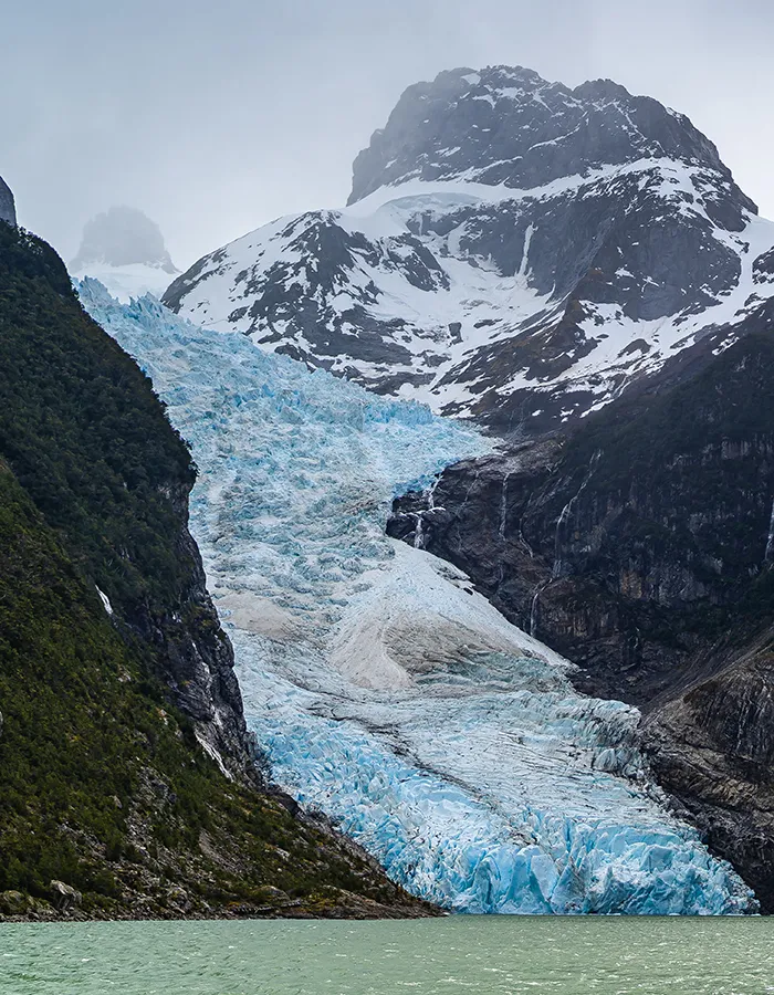 Balmaceda & Serrano Half-Day Navigation tour with Fiordos del Sur in Patagonia