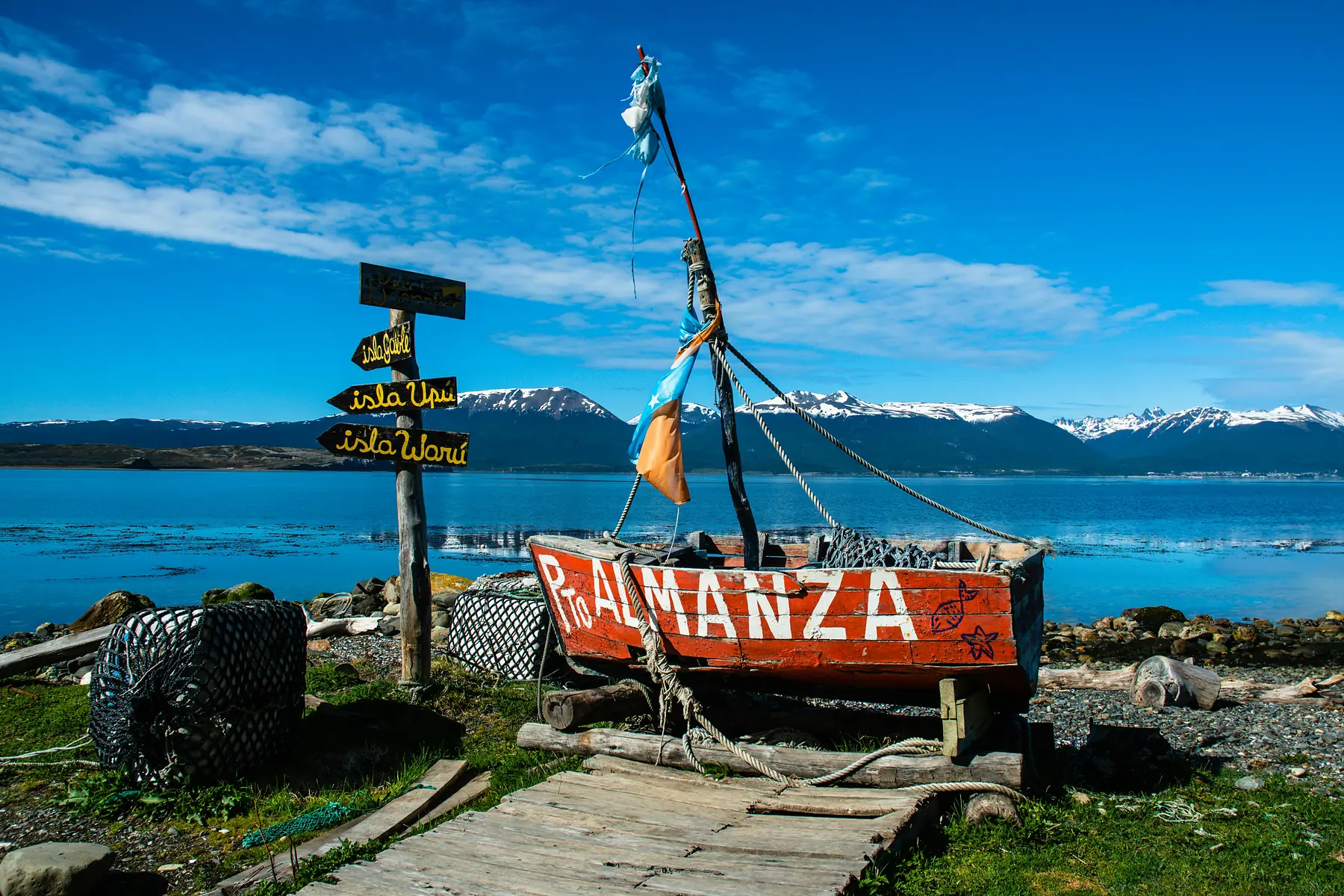 Cabo San Isidro Kayaking tour with Local kayak specialist via Nomades in Patagonia